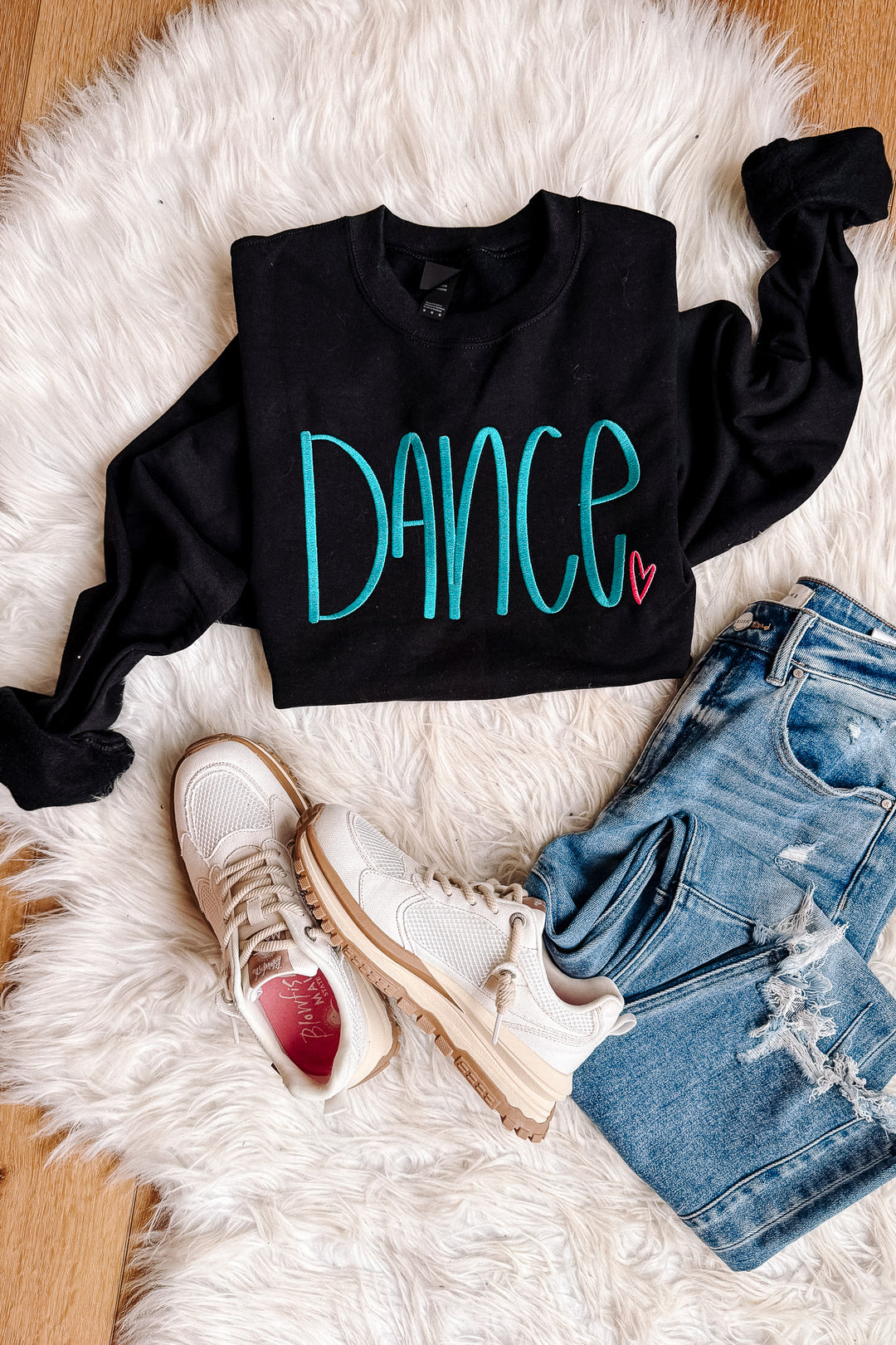 TEAL Dance Embroidered Crewneck Sweatshirt - Black